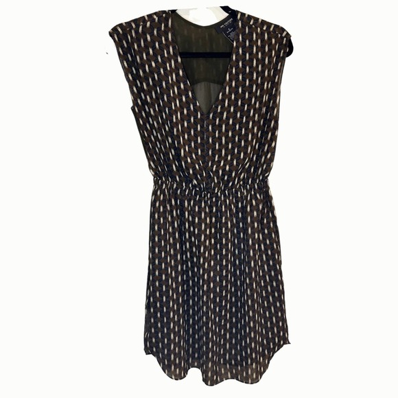 MM Couture by Miss Me Brown Geometric Diamond Print Sheer Back - Picture 1 of 8